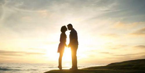 Top 4 Ways Husbands Can Connect With Their Wives